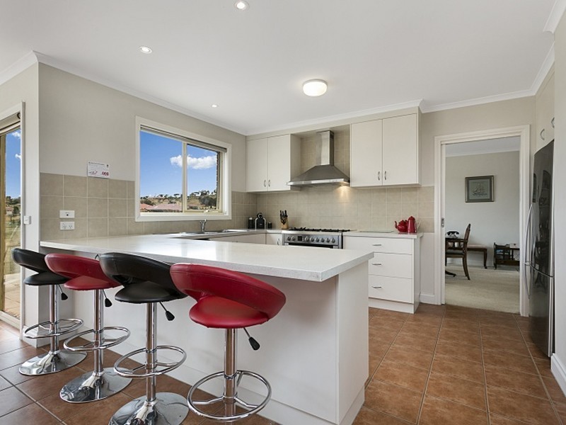 20 Cavallo Crescent, Hidden Valley VIC 3756