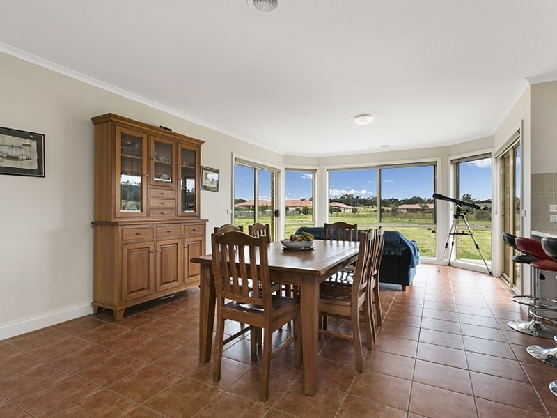 20 Cavallo Crescent, Hidden Valley VIC 3756