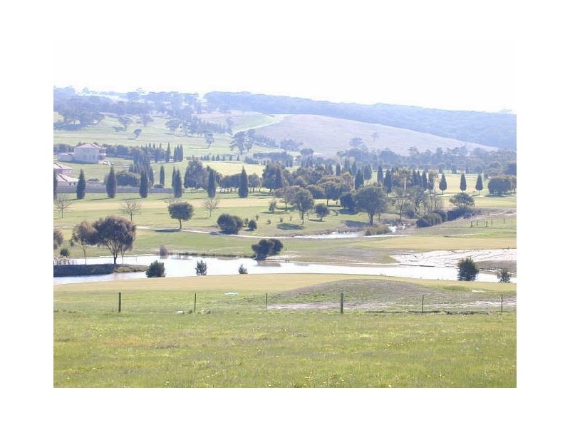 5 Augusta Way, Hidden Valley VIC 3756