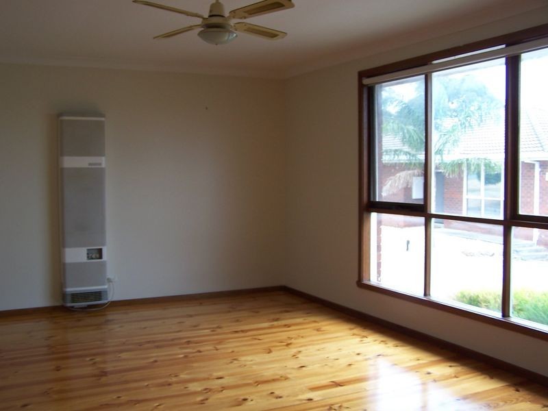 2/125-129 Windham Street, Wallan VIC 3756