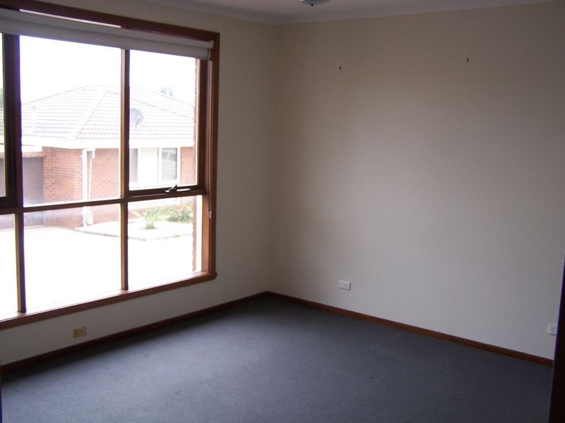 2/125-129 Windham Street, Wallan VIC 3756