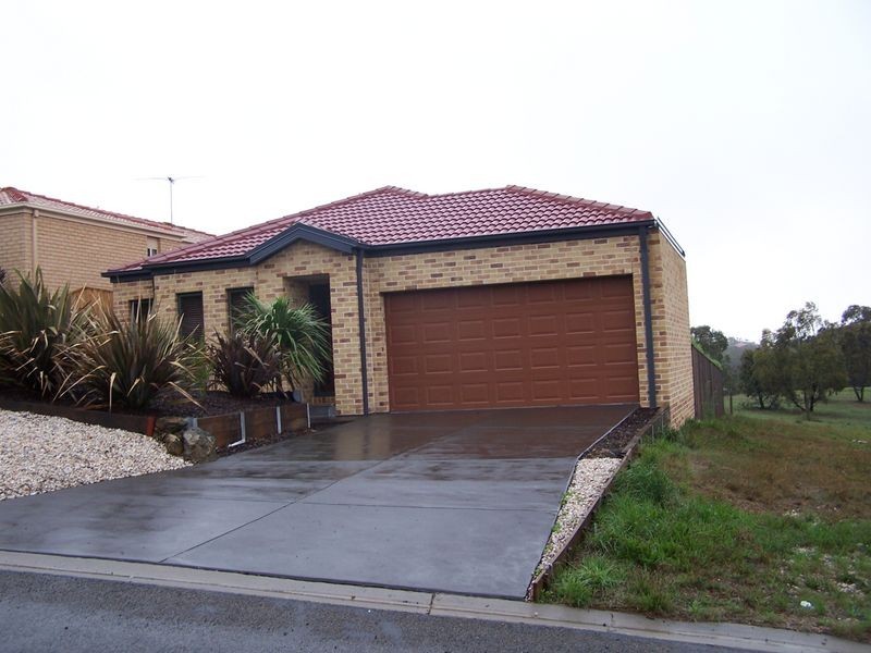 31 Toscana Way, Hidden Valley VIC 3756