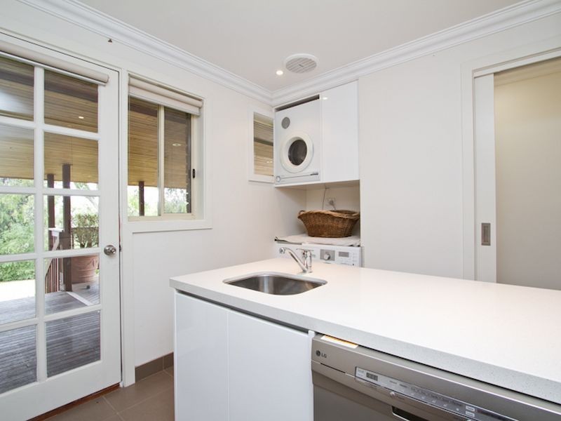 8 Randall Crescent, Wallan VIC 3756