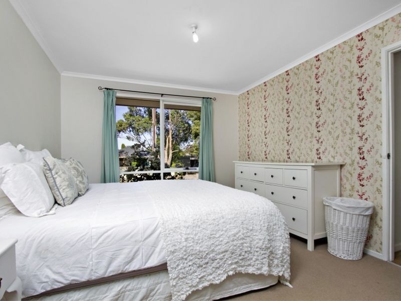 11 Cameron Court, Wallan VIC 3756