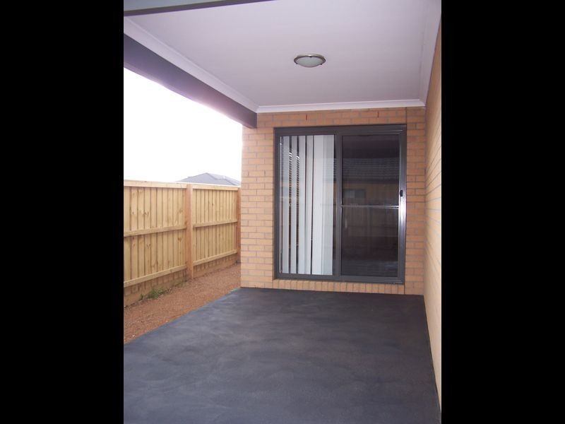 32 Watergum Way, Wallan VIC 3756