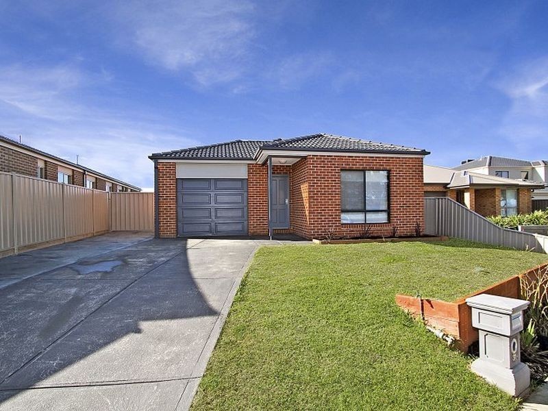 31 Adrian Circuit, Wallan VIC 3756