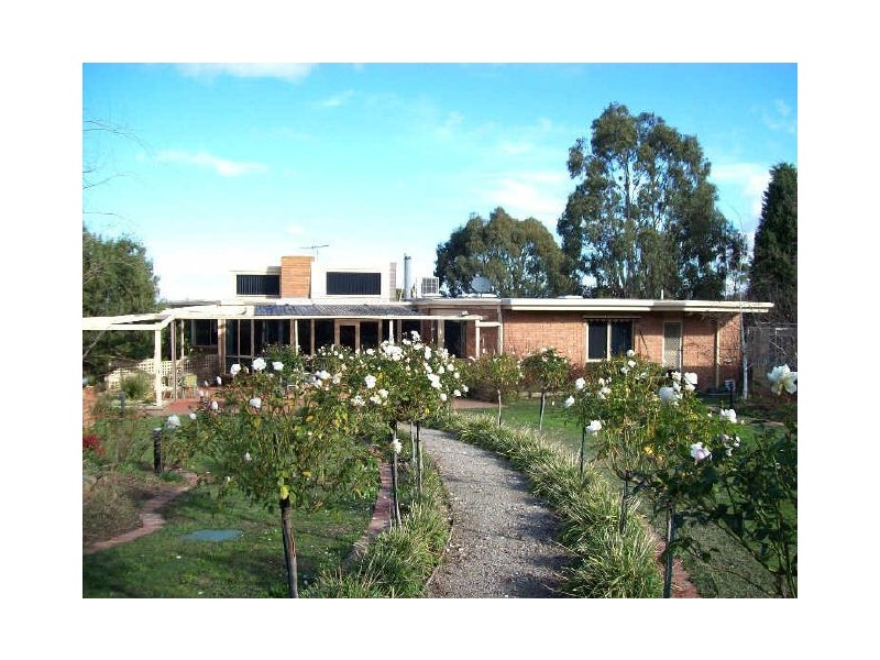 24 Darraweit Road, Wallan VIC 3756