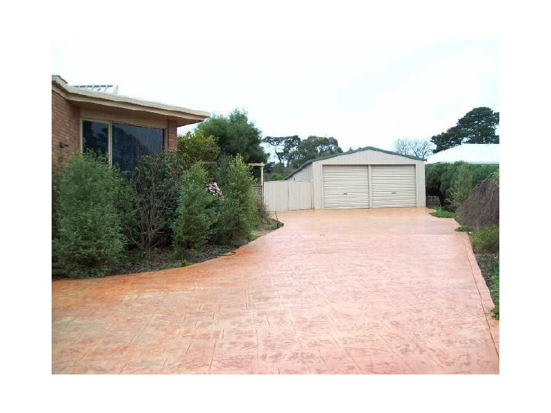 24 Darraweit Road, Wallan VIC 3756
