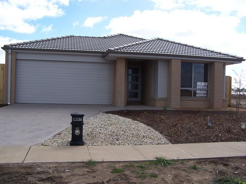 43 Watergum Way, Wallan VIC 3756