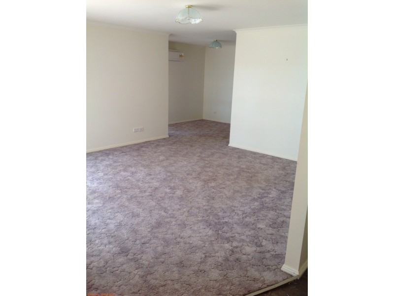 8 Govett Street, Broadford VIC 3658