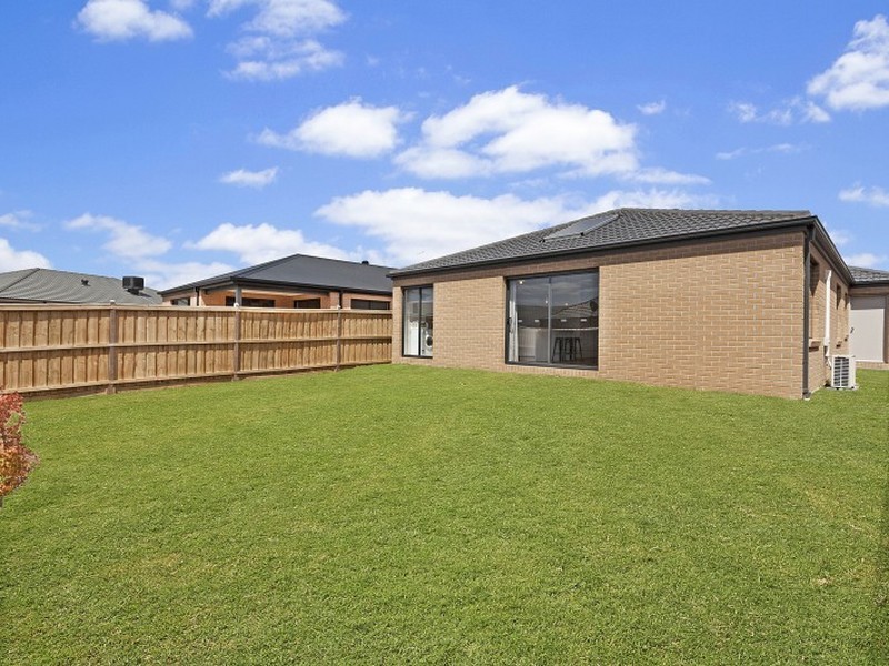 38 Cascade Avenue, Wallan VIC 3756