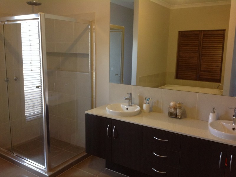 20 Carmelo Court, Hidden Valley VIC 3756