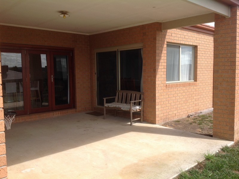 20 Carmelo Court, Hidden Valley VIC 3756