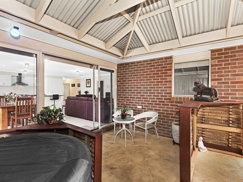 22 Pamela Crt, Wallan VIC 3756