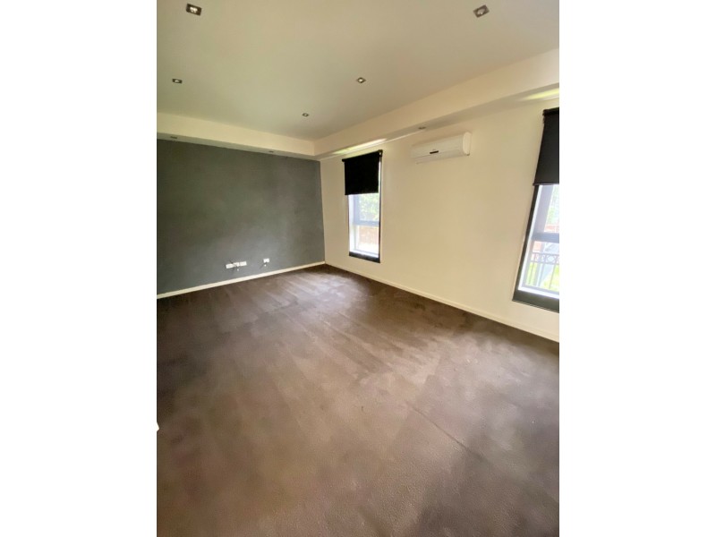 5 Golden Court, Wallan VIC 3756