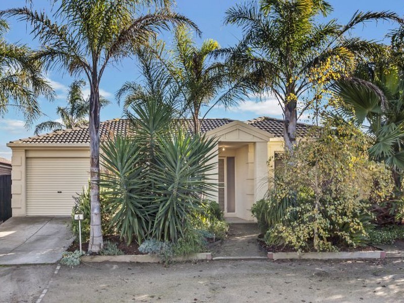 4 Casey Court, Wallan VIC 3756