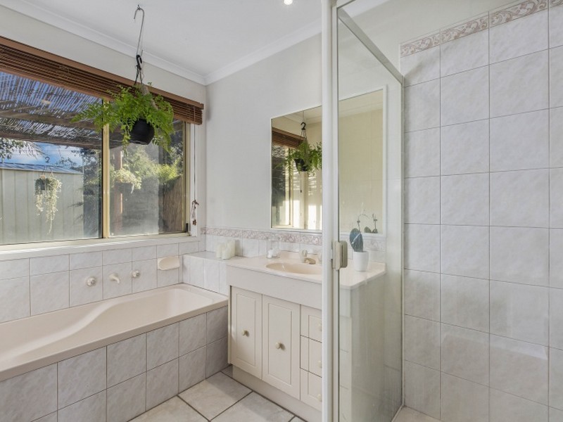 4 Casey Court, Wallan VIC 3756