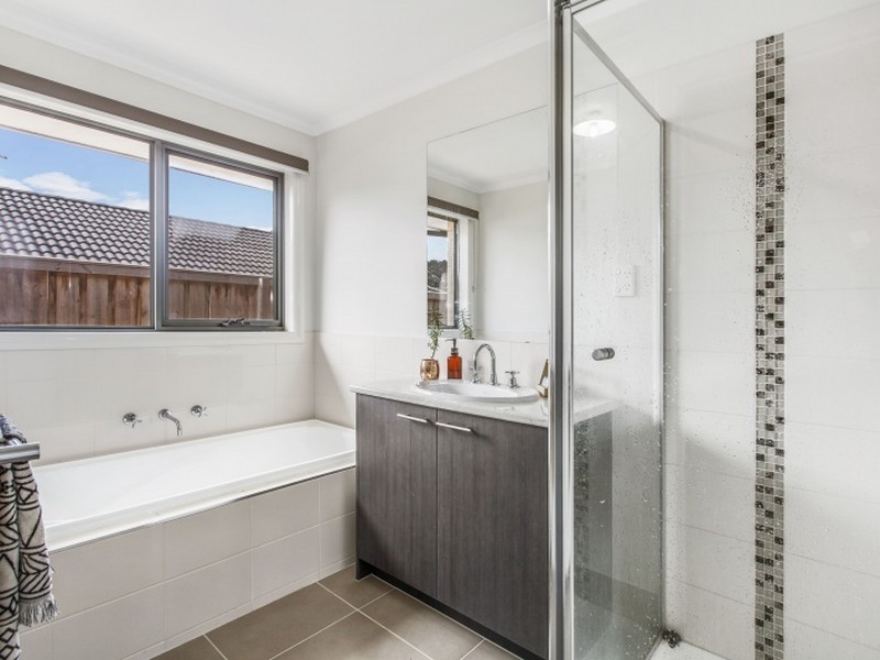 23 Grevillea Court, Wallan VIC 3756