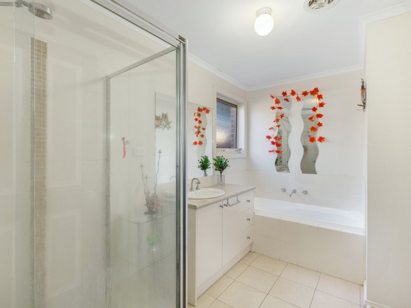 Unit 4/129 High Street, Wallan VIC 3756