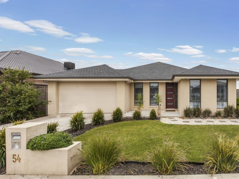 54 Pretty Sally Drive, Wallan VIC 3756