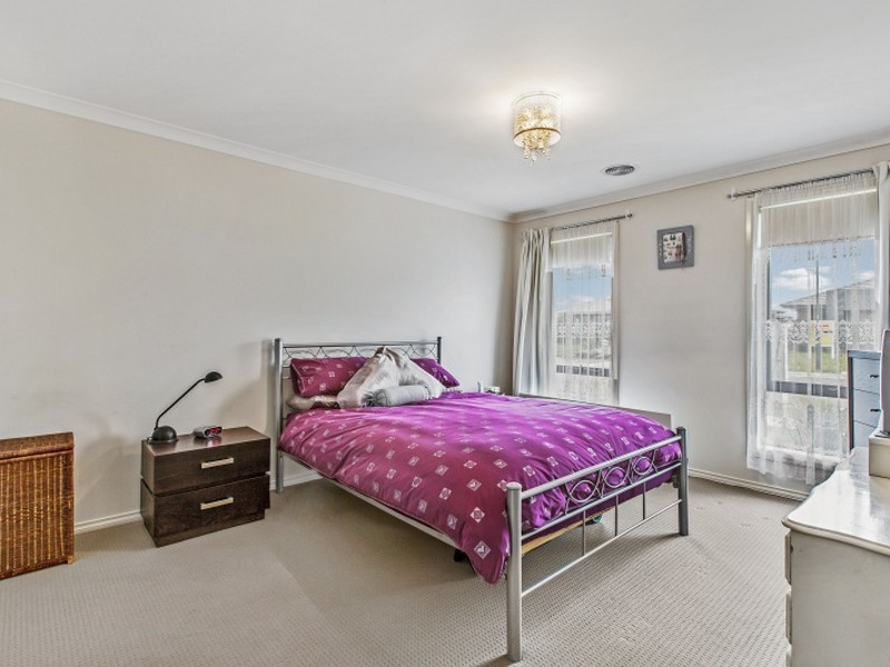 54 Pretty Sally Drive, Wallan VIC 3756