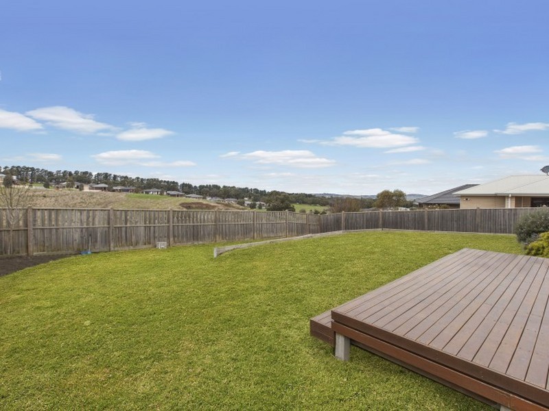 54 Pretty Sally Drive, Wallan VIC 3756