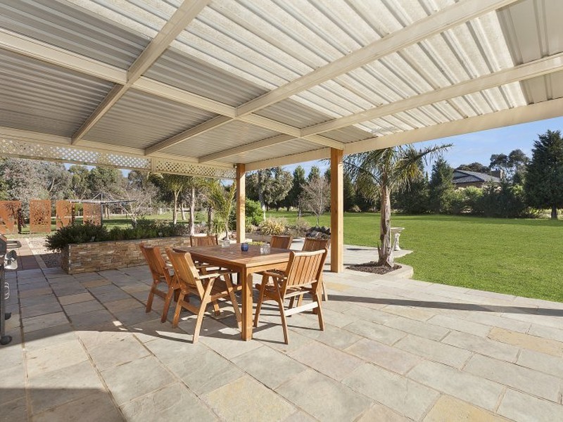 32 King William Court, Wallan VIC 3756