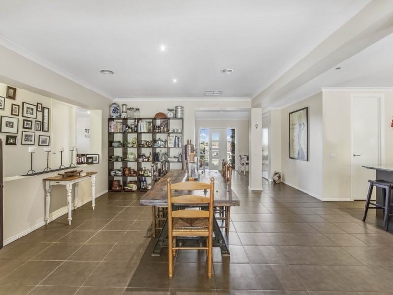 96 Valley Drive, Hidden Valley VIC 3756