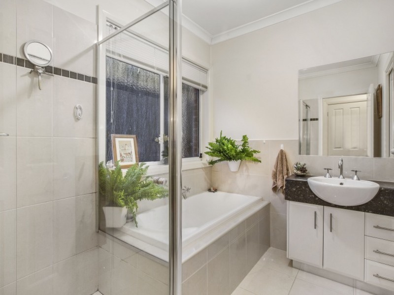 Unit 4/4 Fellow Court, Wallan VIC 3756