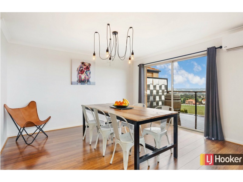 45 Siena Way, Hidden Valley VIC 3756