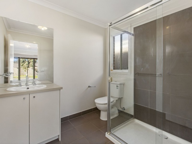 16 Watergum Way, Wallan VIC 3756