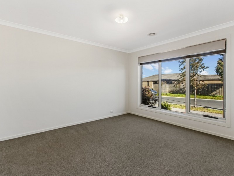16 Watergum Way, Wallan VIC 3756