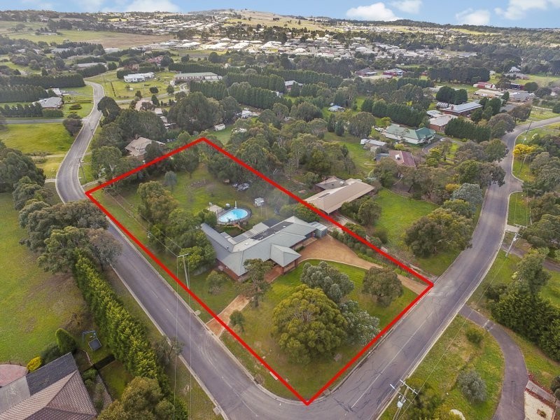 24 King William Drive, Wallan VIC 3756