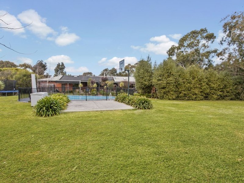 24 King William Drive, Wallan VIC 3756