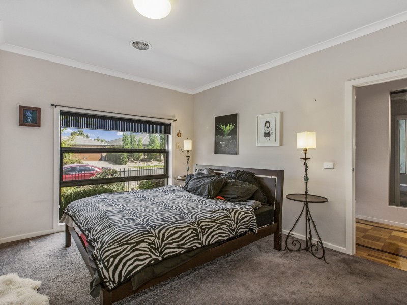 11 Mandalay Circuit, Beveridge VIC 3753