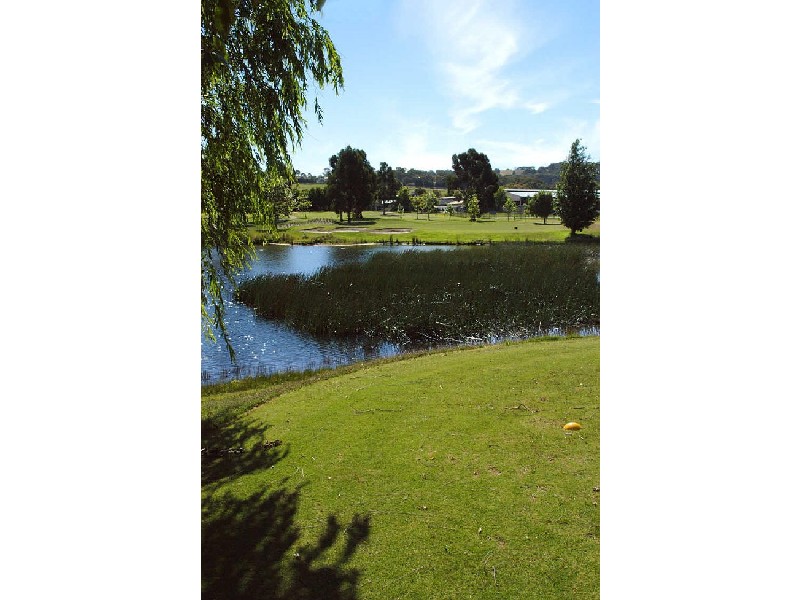 61 Lakeside Drive, Hidden Valley VIC 3756