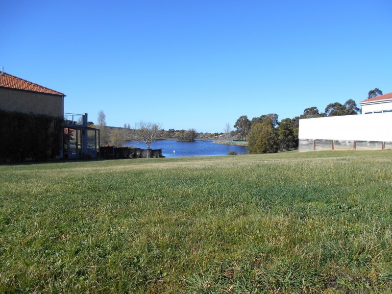 47 Lakeside Drive, Hidden Valley VIC 3756