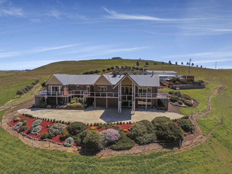 179 Fairfield Lane, Darraweit Guim VIC 3756