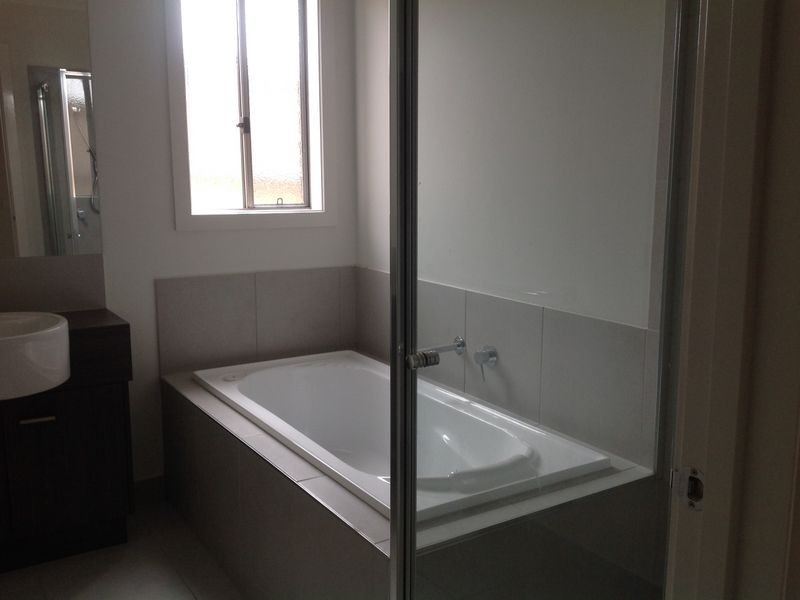 2 Glade Drive, Wallan VIC 3756