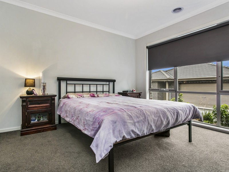 Unit 1/43 Darraweit Road, Wallan VIC 3756