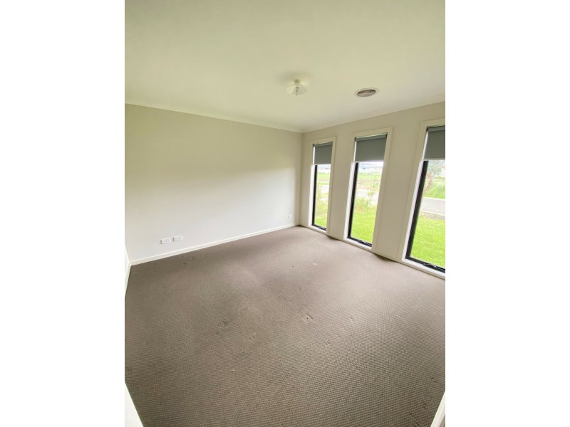 19 Mt Eliza Avenue, Wallan VIC 3756