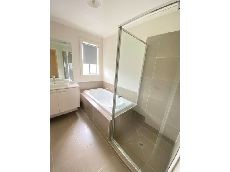 19 Mt Eliza Avenue, Wallan VIC 3756