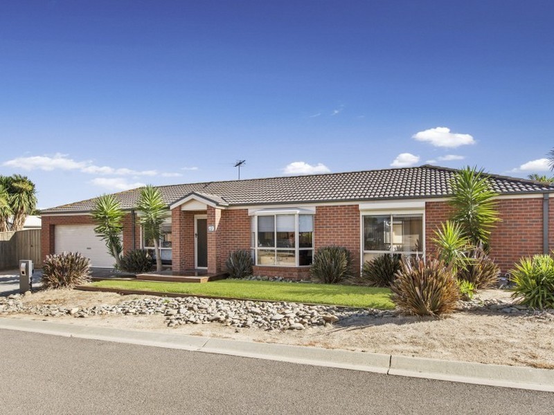 19 Hadley Drive, Wallan VIC 3756