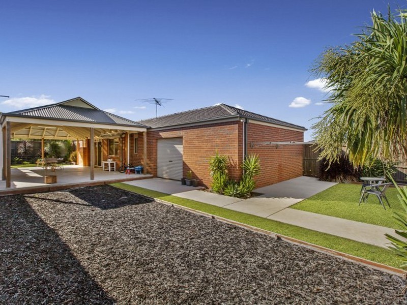 19 Hadley Drive, Wallan VIC 3756