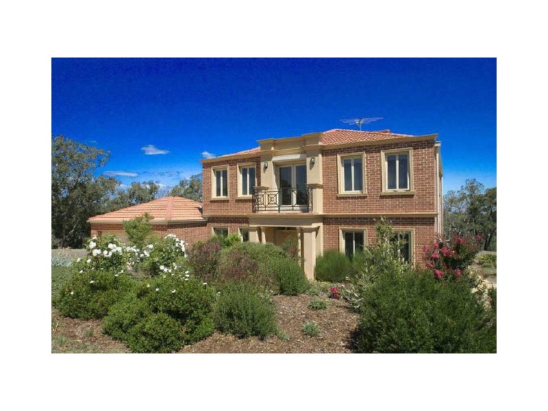 4 Ironbark Court, Hidden Valley VIC 3756