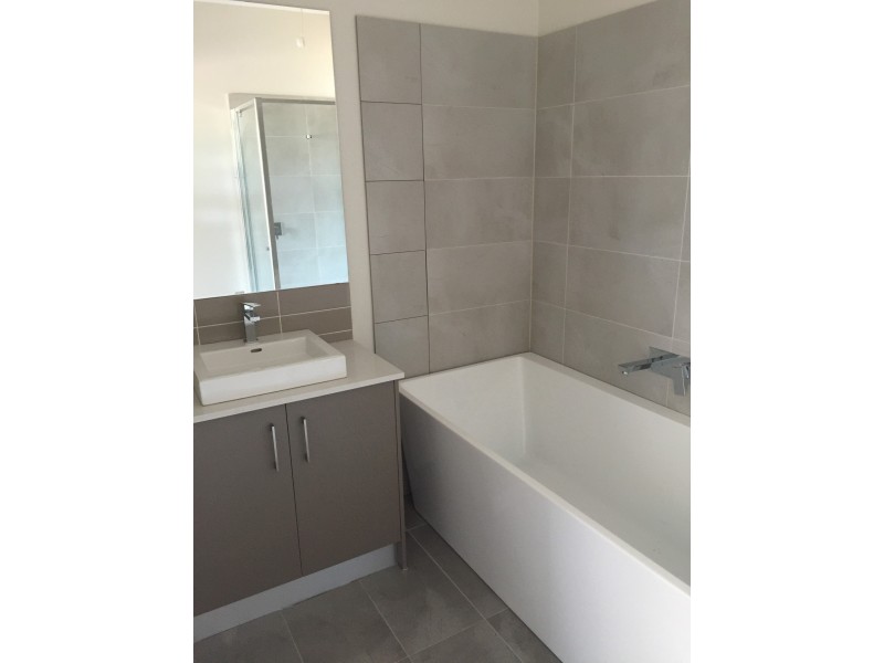 10 Wedding Drive, Wallan VIC 3756