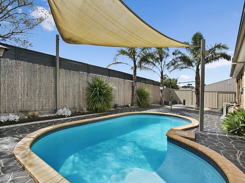 21 Pamela Court, Wallan VIC 3756