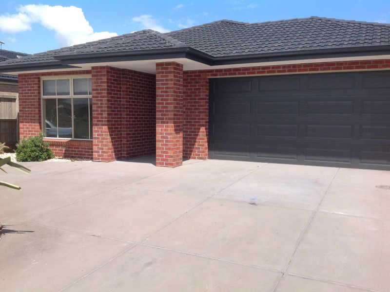 14 Moondara Terrace, Wallan VIC 3756