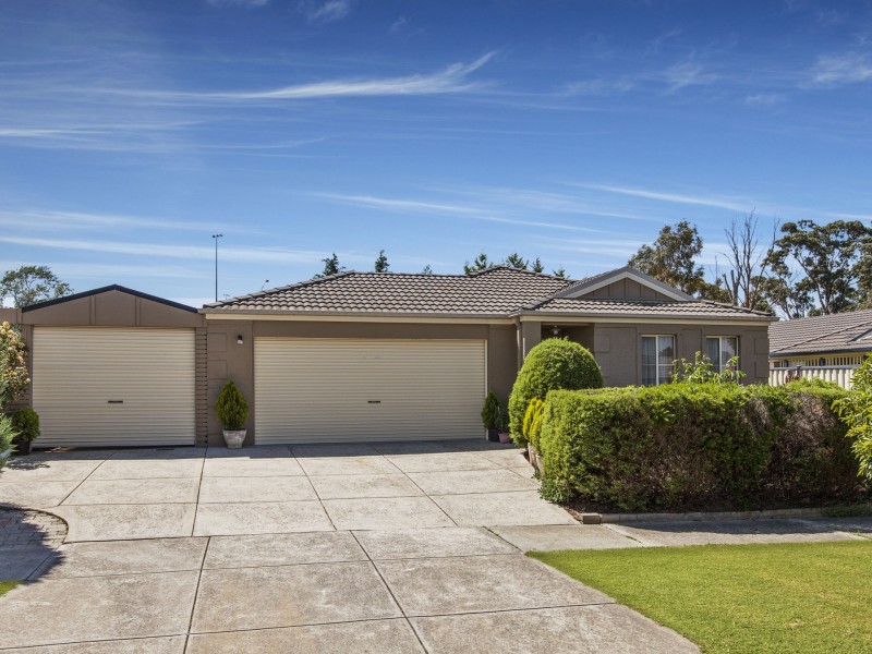 8 Lyons Way, Wallan VIC 3756