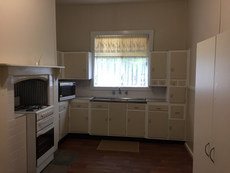 25 McKenzie Street, Broadford VIC 3658